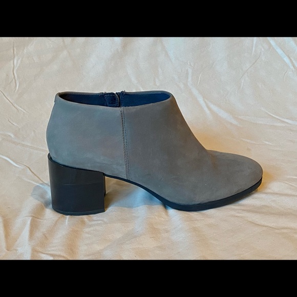 Camper Hanna Suede Heeled Ankle Booties EU38 - Picture 7 of 12